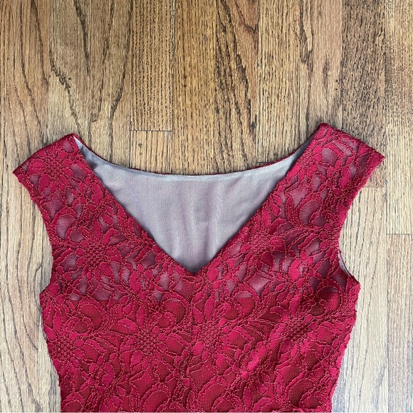 Ralph Lauren Red Lace Dress V Neck Back - Picture 4 of 15